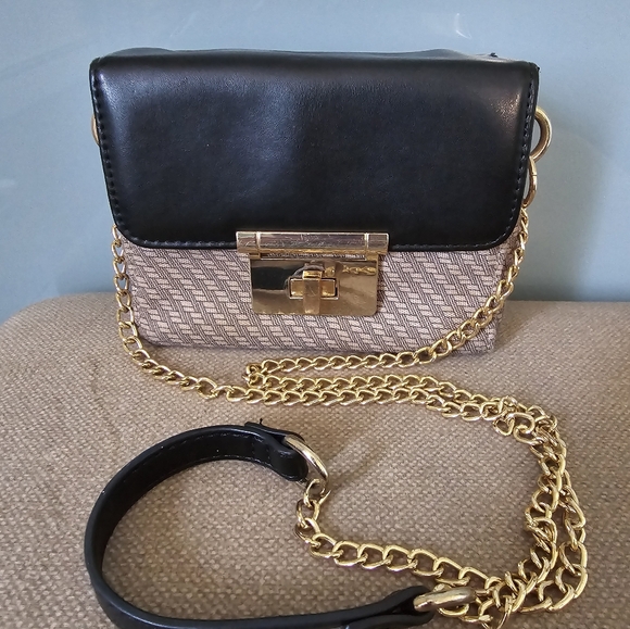 ASOS MONOGRAM CROSS BODY SHOULDER BAG WITH GOLD CHAIN - Picture 2 of 6